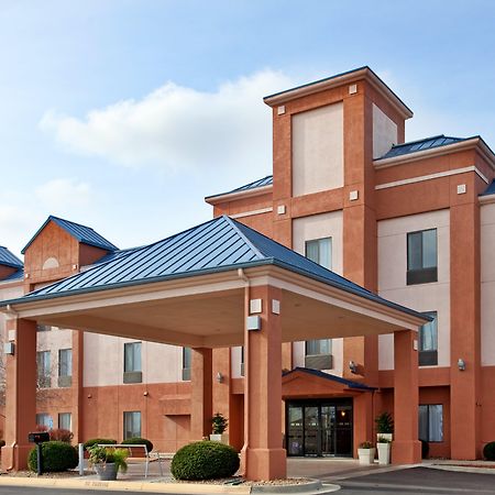 Spark By Hilton Lansing Zewnętrze zdjęcie