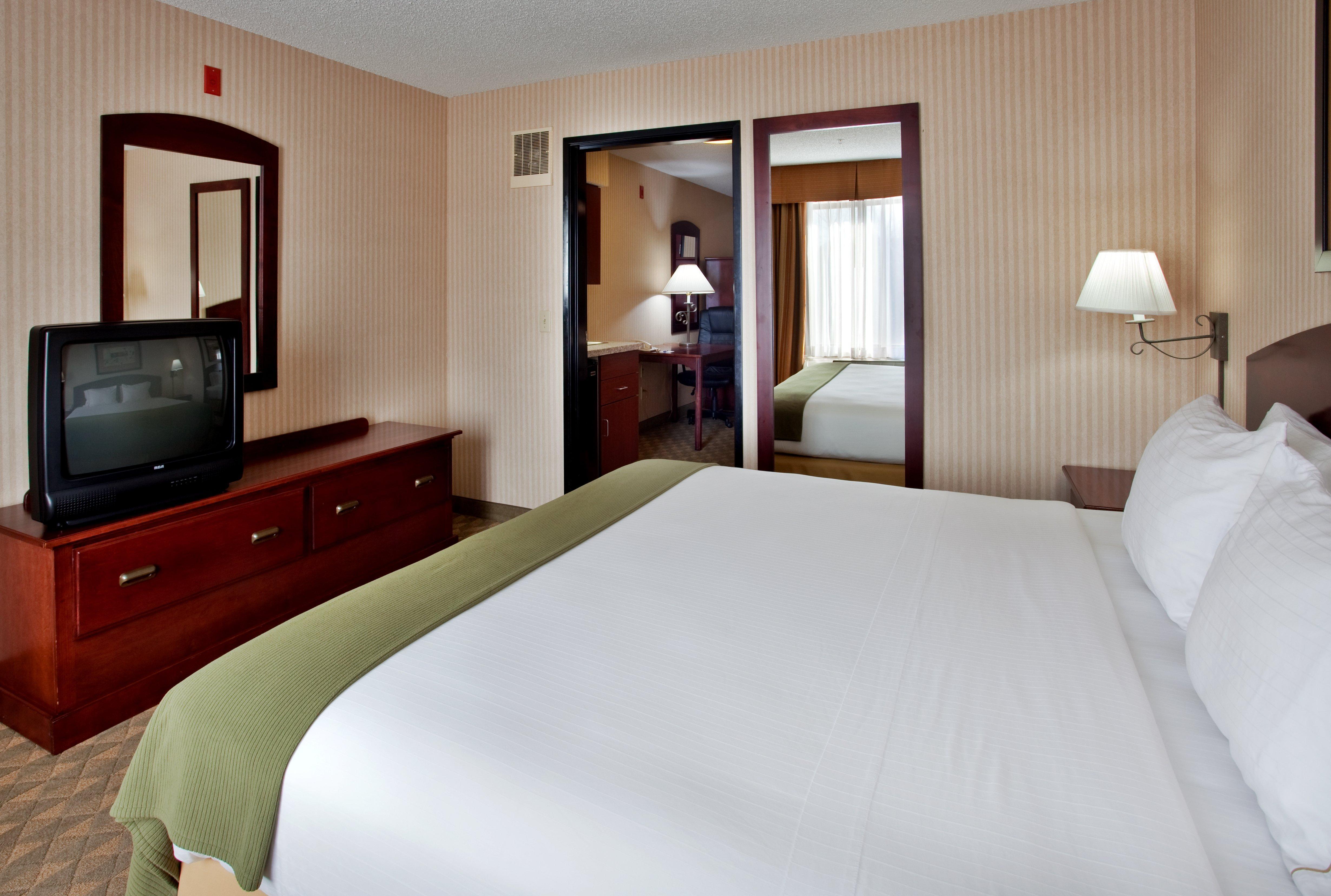 Spark By Hilton Lansing Zewnętrze zdjęcie