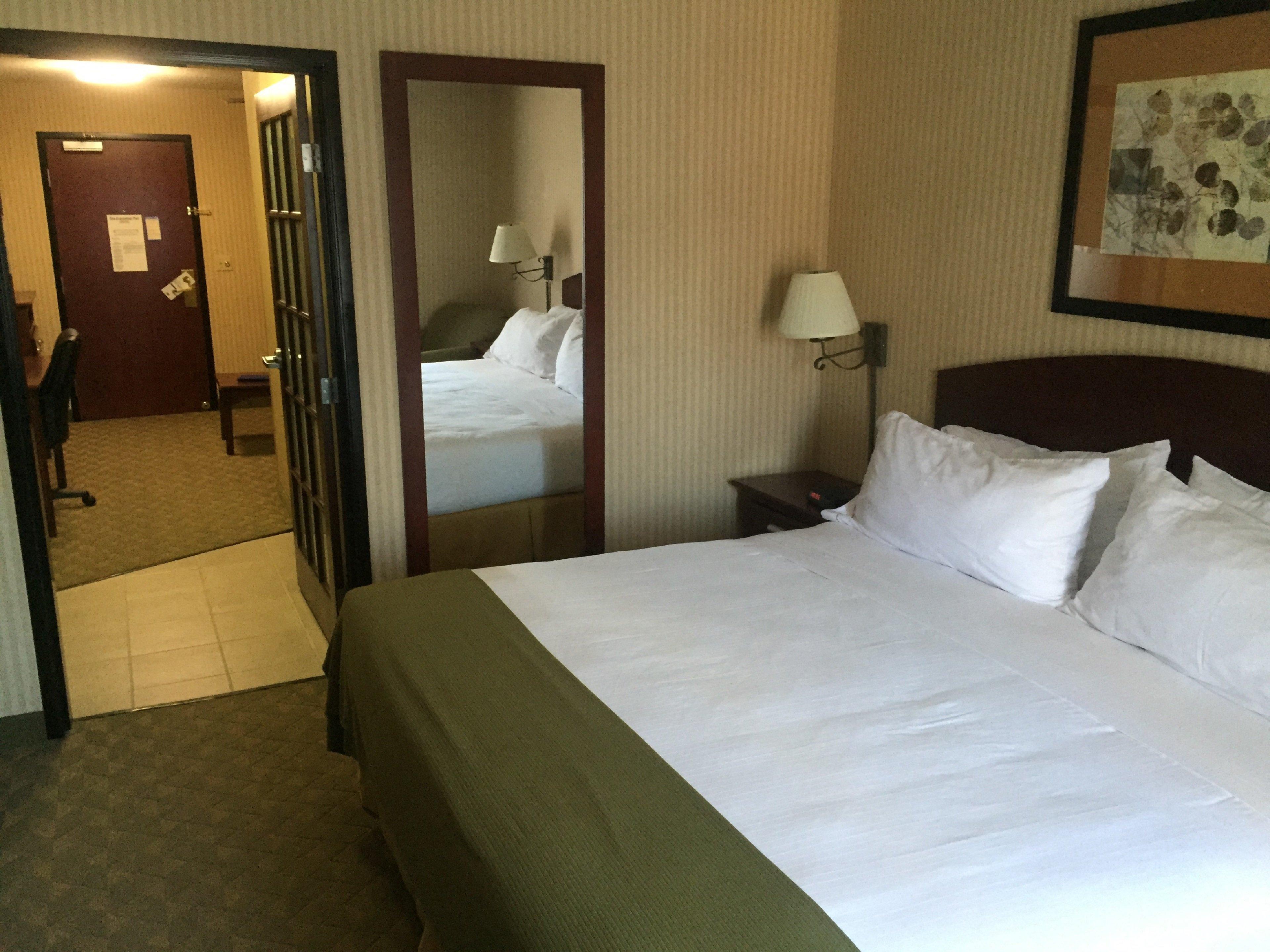 Spark By Hilton Lansing Zewnętrze zdjęcie
