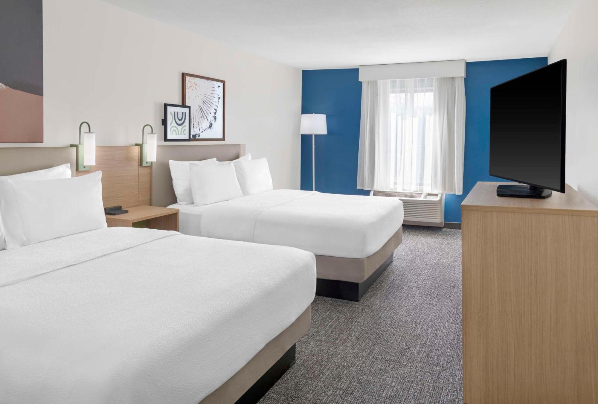 Spark By Hilton Lansing Zewnętrze zdjęcie