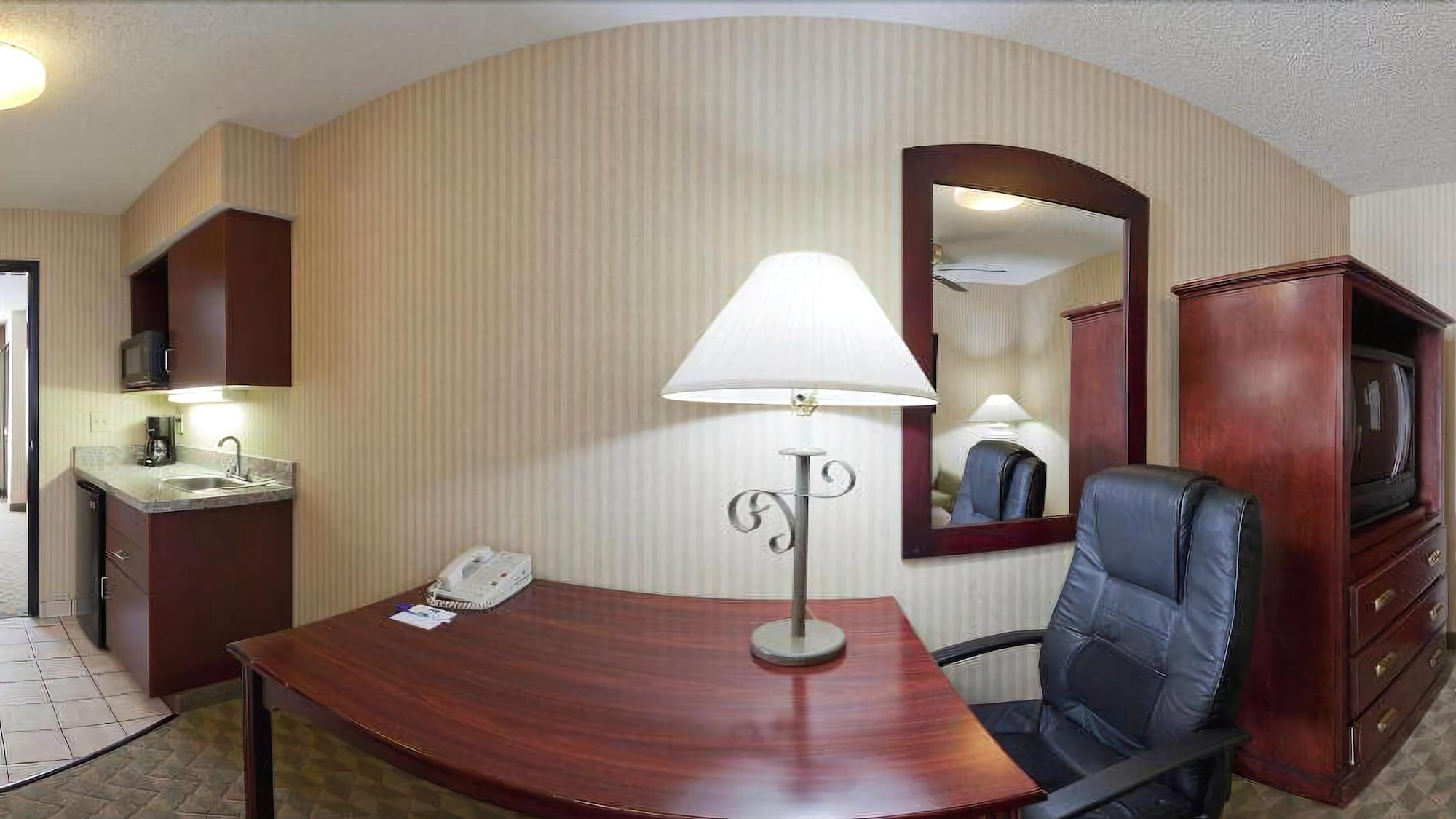 Spark By Hilton Lansing Zewnętrze zdjęcie